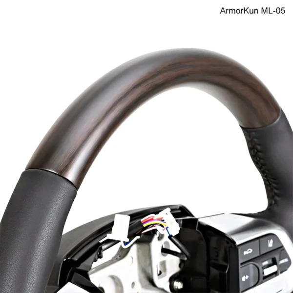 ML-05 Toyota Land Cruiser steering wheels