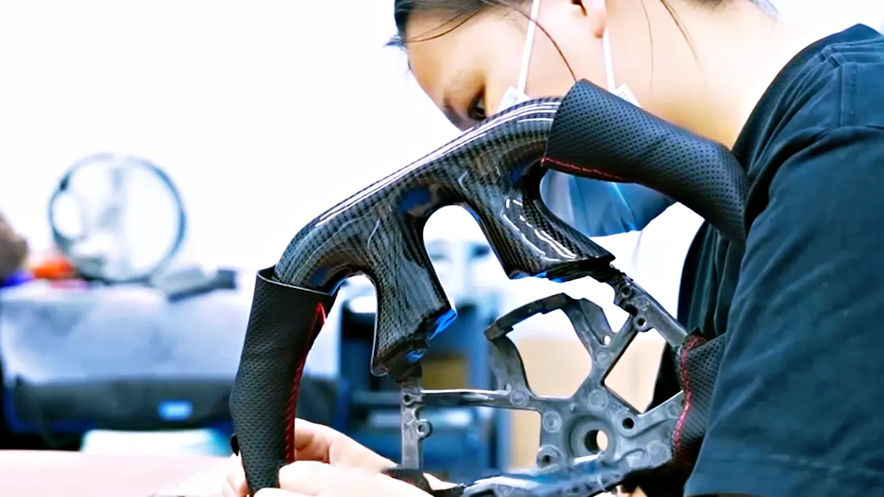 Wholesale Aftermarket Steering Wheels Manufactured for Automotive Brands Worldwide